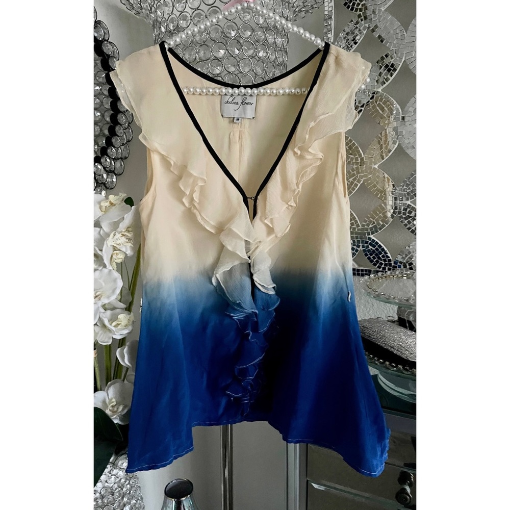 Chelsea Flower Ombre Gradient 100% Silk Ruffled Top M 🦋🦋